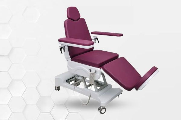 Stationary and mobile donor chairs